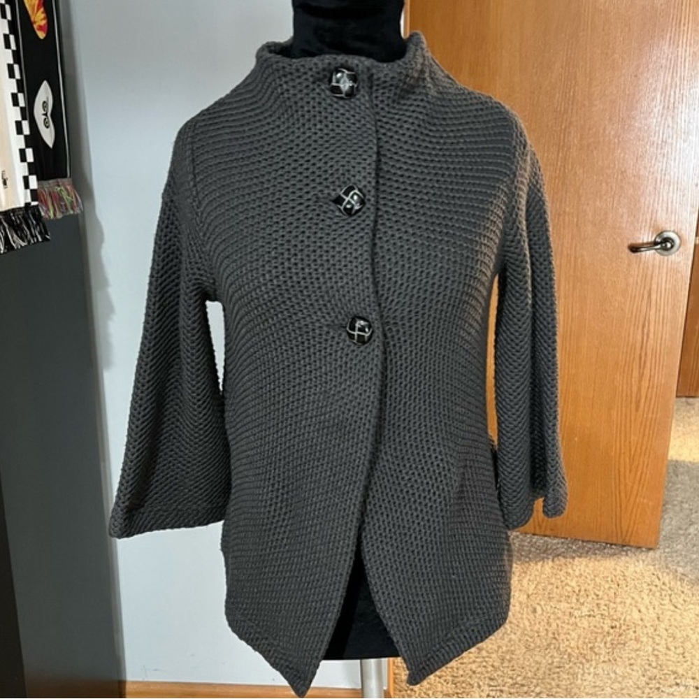 Piko Sweater - Picture 9 of 9